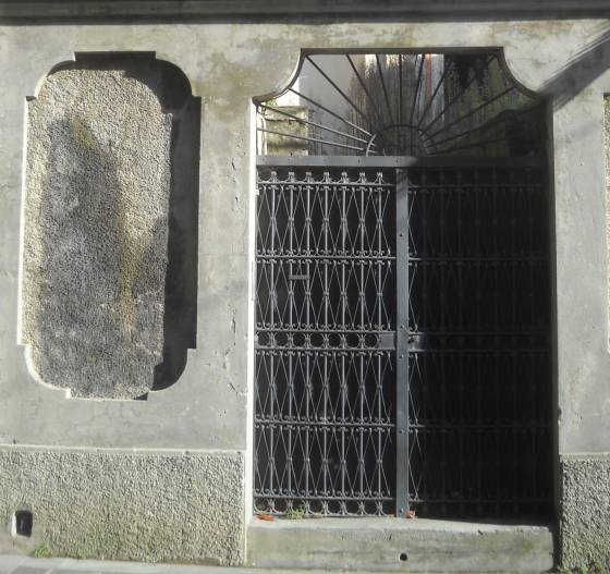 citta_castello_portone.jpg